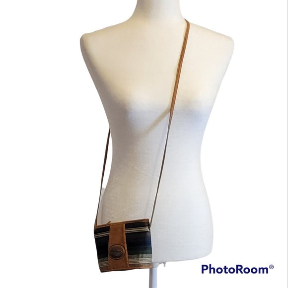 Crossbody Canvas and Leather Boho Travel Companion Pouch NEW - Picture 10 of 11